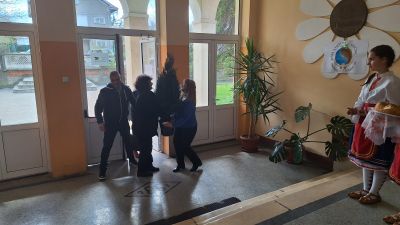 Благовец - ОУ Христо Ботев - Търнава
